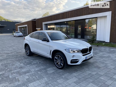 BMW X6 2015  випуску Ужгород з двигуном 3 л бензин хэтчбек автомат за 40500 долл. 