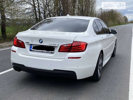 BMW 520 2013  випуску Вінниця з двигуном 2 л дизель седан автомат за 24800 долл. 