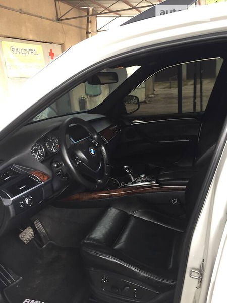 BMW X5 2007  випуску Тернопіль з двигуном 3 л бензин позашляховик автомат за 11400 долл. 