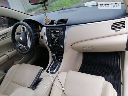 Suzuki Kizashi 2012  випуску Київ з двигуном 2.4 л  седан автомат за 8500 долл. 