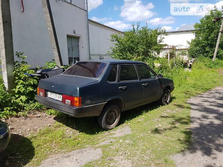 Lada 21099 1994  випуску Хмельницький з двигуном 0 л бензин седан механіка за 1300 долл. 