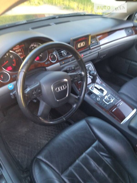 Audi A8 2007  випуску Полтава з двигуном 4.2 л бензин седан автомат за 8800 долл. 