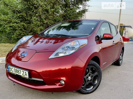 Nissan Leaf 2012  випуску Львів з двигуном 0 л електро хэтчбек автомат за 8888 долл. 