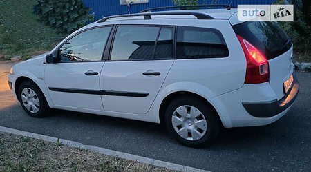 Renault Megane 2008  випуску Київ з двигуном 1.6 л бензин універсал автомат за 6200 долл. 