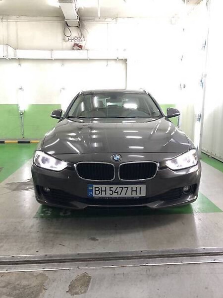 BMW 316 2013  випуску Одеса з двигуном 2 л дизель універсал механіка за 13000 долл. 