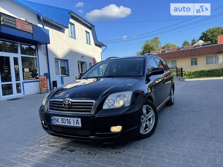 Toyota Avensis 2005  випуску Тернопіль з двигуном 2 л дизель універсал механіка за 5899 долл. 