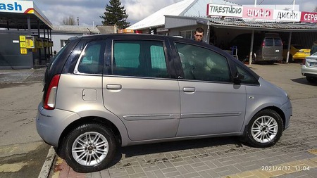 Lancia Musa 2008  випуску Луцьк з двигуном 1.3 л дизель мінівен  за 5000 долл. 