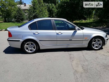 BMW 323 1999  випуску Дніпро з двигуном 2.5 л  седан механіка за 5200 долл. 