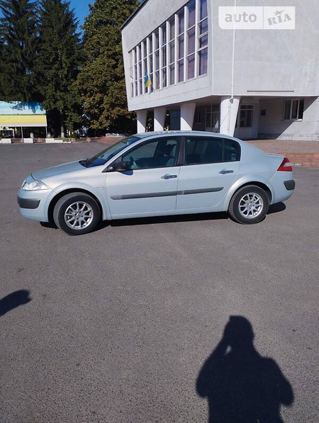 Renault Megane 2003  випуску Вінниця з двигуном 1.6 л бензин седан механіка за 4850 долл. 