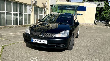 Mitsubishi Lancer 2006  випуску Київ з двигуном 1.6 л  седан механіка за 3900 долл. 