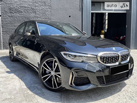 BMW 340 2019  випуску Київ з двигуном 3 л бензин седан автомат за 52200 долл. 