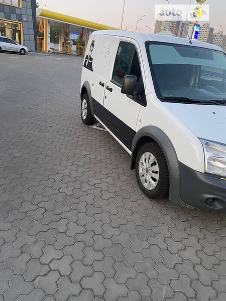 Ford Transit Connect 2013  випуску Київ з двигуном 1.8 л дизель пікап механіка за 4850 долл. 