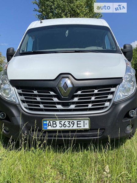 Renault Master 2015  випуску Вінниця з двигуном 2.3 л дизель мінівен механіка за 15400 долл. 