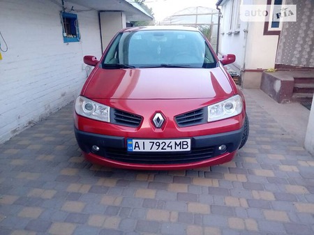 Renault Megane 2006  випуску Київ з двигуном 1.6 л бензин седан механіка за 5400 долл. 