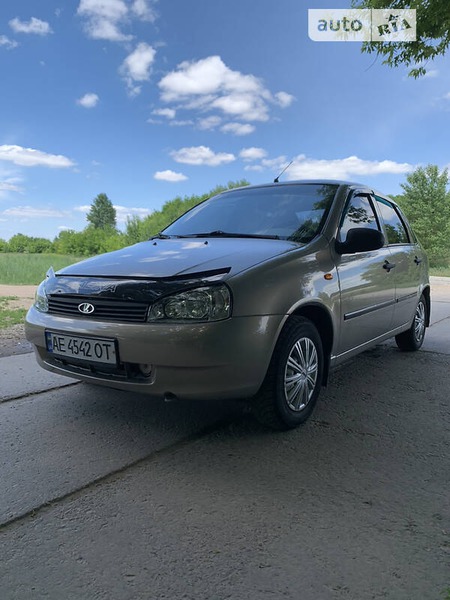 Lada 1118 2006  випуску Київ з двигуном 1.6 л бензин седан механіка за 2800 долл. 