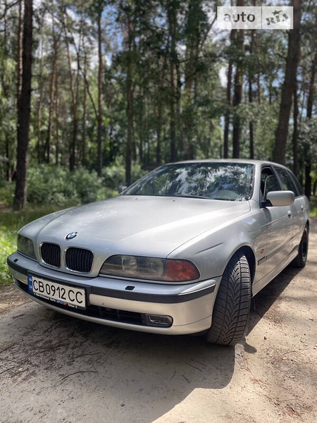 BMW 528 2000  випуску Чернігів з двигуном 2.8 л бензин універсал автомат за 5200 долл. 