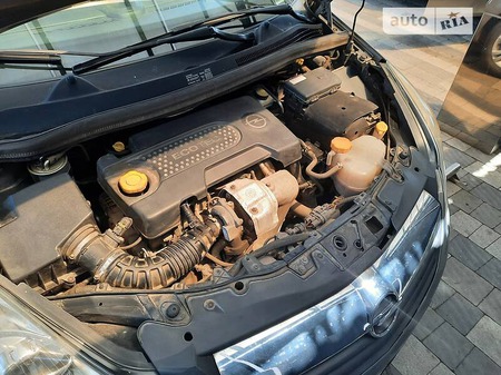 Opel Corsa 2010  випуску Ужгород з двигуном 1.2 л дизель хэтчбек механіка за 5200 долл. 