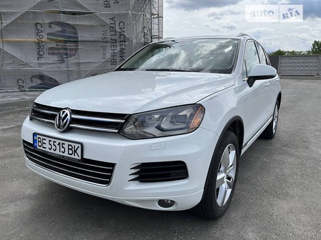 Volkswagen Touareg 2012  випуску Київ з двигуном 3.6 л бензин позашляховик автомат за 19000 долл. 