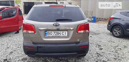 KIA Sorento 2010  випуску Тернопіль з двигуном 2.4 л бензин позашляховик автомат за 10200 долл. 