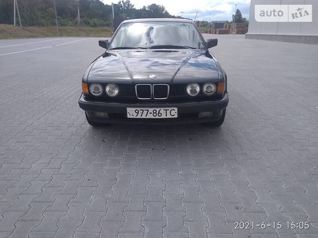 BMW 735 1990  випуску Львів з двигуном 0 л  седан механіка за 6800 долл. 