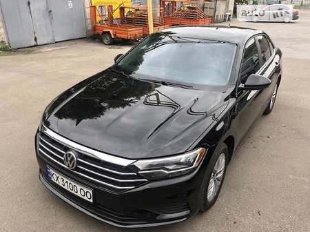 Volkswagen Jetta 2019  випуску Суми з двигуном 1.4 л бензин седан автомат за 13999 долл. 