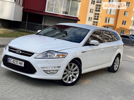 Ford Mondeo 2012  випуску Львів з двигуном 2 л бензин універсал автомат за 8350 долл. 