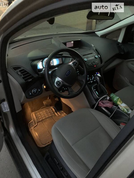 Ford C-Max 2017  випуску Одеса з двигуном 0 л гібрид хэтчбек автомат за 14999 долл. 