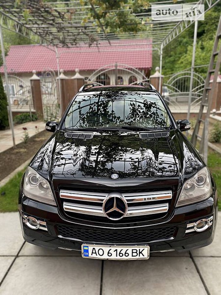 Mercedes-Benz GL 320 2008  випуску Ужгород з двигуном 3 л дизель позашляховик автомат за 18500 долл. 