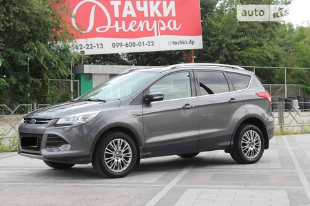 Ford Kuga 2013  випуску Дніпро з двигуном 2 л дизель позашляховик автомат за 13799 долл. 