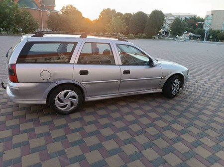 Opel Vectra 1999  випуску Вінниця з двигуном 2 л дизель універсал механіка за 1299 долл. 