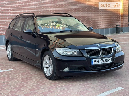 BMW 318 2006  випуску Одеса з двигуном 2 л дизель універсал механіка за 5400 долл. 