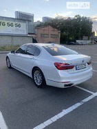 BMW 730 2017 Київ 2 л  седан автомат к.п.