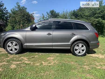 Audi Q7 2010  випуску Івано-Франківськ з двигуном 3 л дизель позашляховик автомат за 18900 долл. 