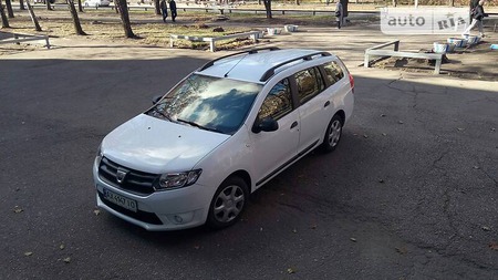 Dacia Logan MCV 2015  випуску Харків з двигуном 1.2 л  універсал механіка за 7800 долл. 
