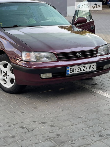 Toyota Carina 1995  випуску Одеса з двигуном 1.6 л бензин седан механіка за 2950 долл. 
