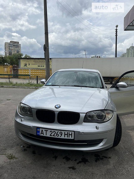 BMW 120 2008  випуску Київ з двигуном 2 л дизель хэтчбек механіка за 6900 долл. 