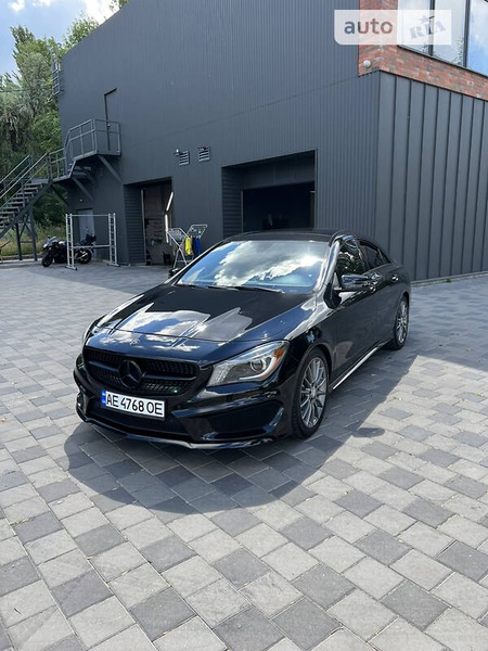Mercedes-Benz CLA 250 2015  випуску Запоріжжя з двигуном 2 л бензин купе автомат за 17200 долл. 