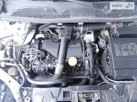 Renault Fluence 2011  випуску Суми з двигуном 1.5 л дизель седан механіка за 7700 долл. 
