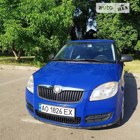 Skoda Fabia 2008  випуску Ужгород з двигуном 1.2 л бензин хэтчбек механіка за 4900 долл. 