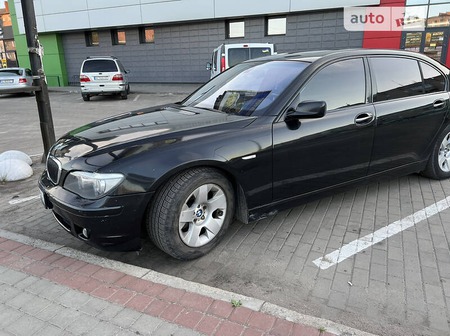BMW 750 2005  випуску Луцьк з двигуном 4.8 л бензин седан автомат за 7900 долл. 