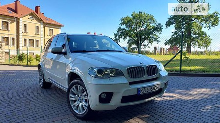BMW X5 2011  випуску Львів з двигуном 3 л дизель позашляховик автомат за 21000 долл. 