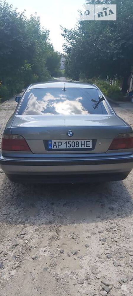 BMW 740 1995  випуску Запоріжжя з двигуном 3.5 л  седан автомат за 5000 долл. 