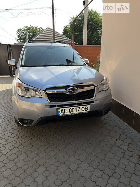 Subaru Forester 2013  випуску Дніпро з двигуном 2.5 л  позашляховик автомат за 14200 долл. 