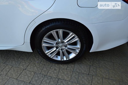 Lexus ES 350 2012  випуску Львів з двигуном 3.5 л бензин седан автомат за 22900 долл. 