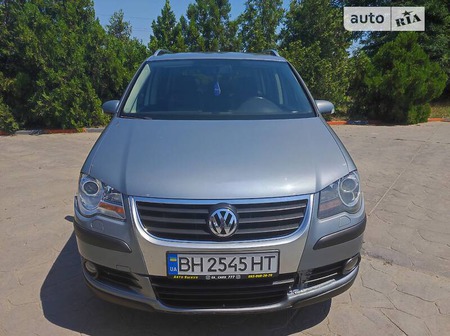 Volkswagen Touran 2008  випуску Одеса з двигуном 1.4 л бензин універсал автомат за 6600 долл. 