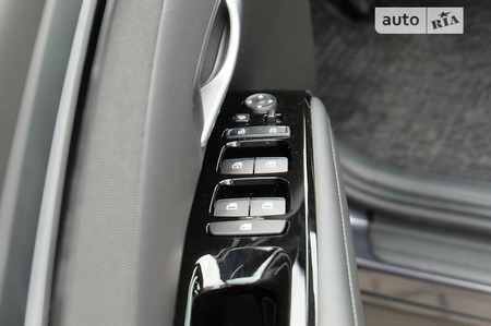 Hyundai Tucson 2022  випуску Полтава з двигуном 1.6 л дизель позашляховик автомат за 1211300 грн. 