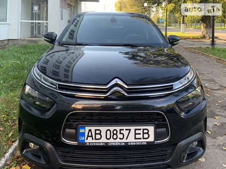 Citroen C4 Cactus 2018  випуску Вінниця з двигуном 1.6 л дизель хэтчбек  за 16800 долл. 