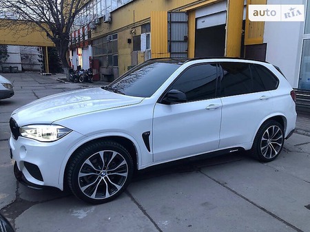 BMW X5 2014  випуску Луганськ з двигуном 3 л бензин позашляховик автомат за 38000 долл. 