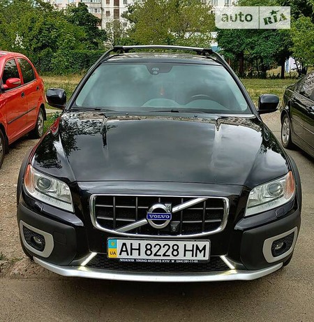Volvo XC70 2013  випуску Київ з двигуном 2.4 л дизель універсал автомат за 20000 долл. 