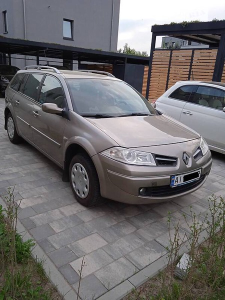 Renault Megane 2008  випуску Київ з двигуном 0 л дизель універсал механіка за 5600 долл. 